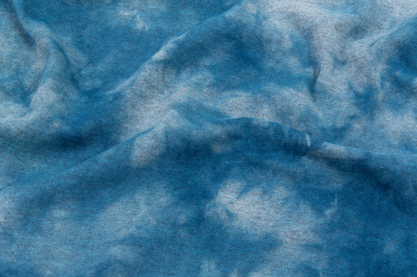Made-in-Tokyo Tubular T-shirt, Japanese Indigo "Aizome" - Nando (Light Blue) Tie-dye 